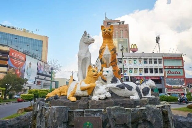 rsz tempat wisata di kuching - 5 Kota Wisata Terpopuler di Malaysia yang Wajib Dikunjungi