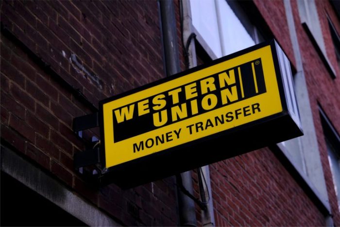 Western Union Canada TD money transfer 768x512 1 700x467 - Ketahui Metode Pengiriman Uang ke Indonesia Paling Mudah