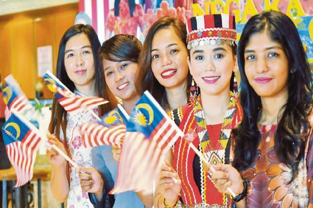 rsz 30bh11watransformed - Lengkap! Begini Profil Budaya Penduduk Malaysia