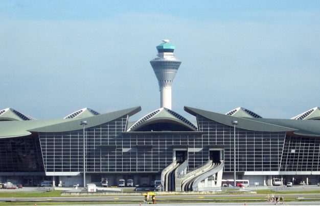 kl airport e1591473152420 - Ternyata Ini 5 Bandara Malaysia Tersibuk dan Modern