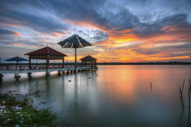 rsz 15690204087 447db6bde5 b - Jelajahi 6 Tempat Wisata Menarik di Klang Malaysia