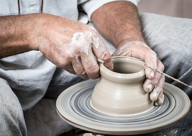 pottery 1139047 640 - Usaha Kerajinan, Bisa Ekspor dan Sangat Menguntungkan!