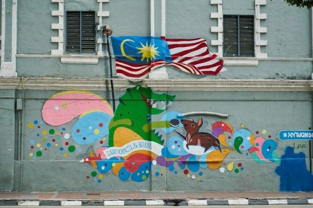 qelola 5 1 - Serba-serbi Tentang Penduduk Malaysia yang Menarik untuk Diketahui