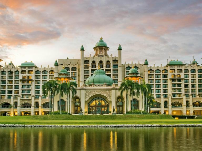 palace - Resort di Selangor Ini Cocok untuk Staycation, Lho!