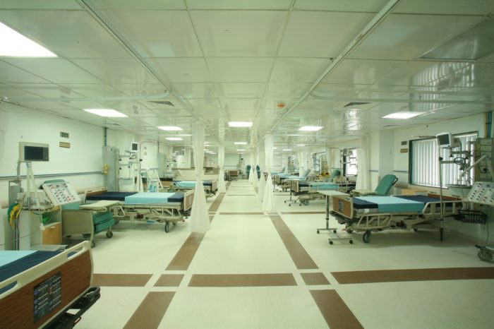 rumah sakit 700x466 - Simak Prosedur Berobat ke Malaysia di Masa Pandemi Covid-19