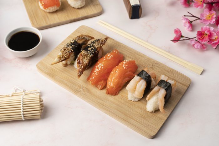 makanan jepang 2 700x467 - Rekomendasi Makanan Khas Jepang Yang Wajib Di Coba!